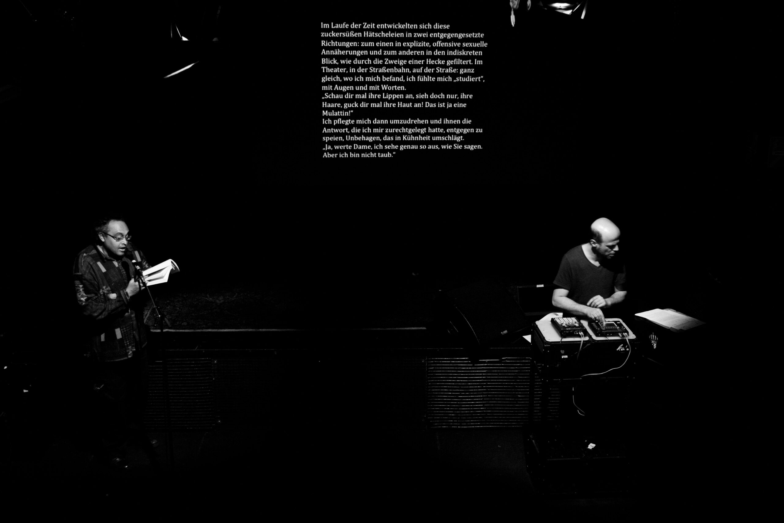 Reading of the book "Timira" by Antar Mohamed Marincola with musical accompaniment by Maurizio Nardo at p.m.k.(Innsbruck) 14.04.2015 Photos by Annalisa Cannito